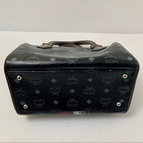 MCM Boston Princess Lion - Picture 4 of 11